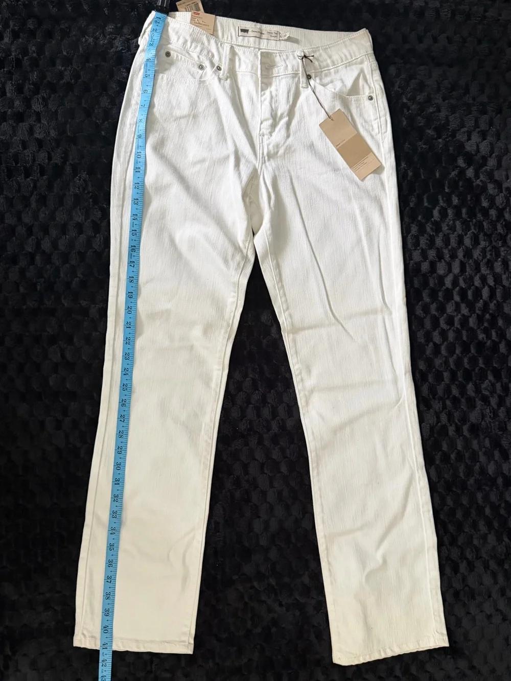 Levi's women’s Straight Leg Jeans in White